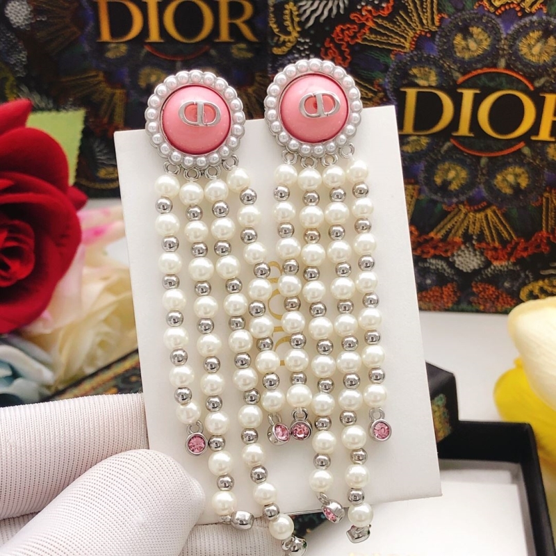chr1st1an D10r earrings